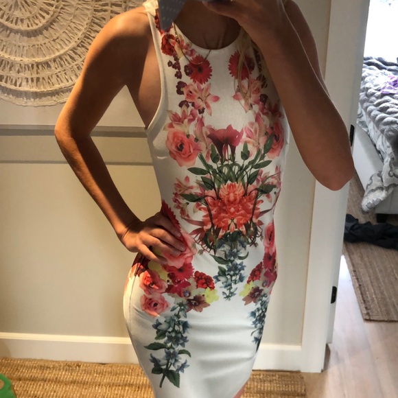 Forever 21 Dresses & Skirts - Forever 21 White Floral Bandeau Bodycon Dress M